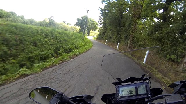 2019-08-18-retour de bretagne (16).Movie Instantané