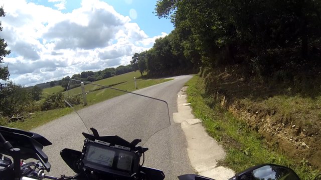 2019-08-18-retour de bretagne (18).Movie Instantané