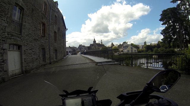 2019-08-18-retour de bretagne (22).Movie Instantané