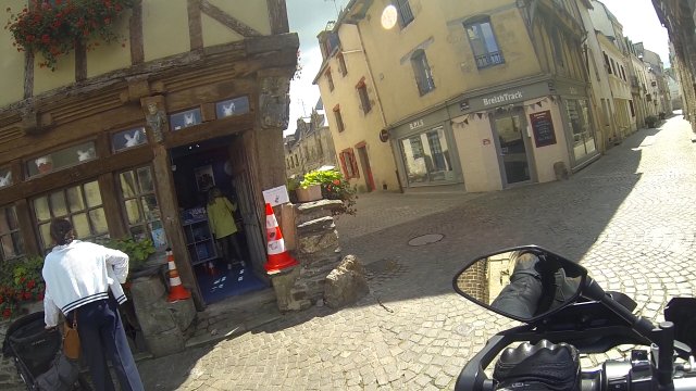 2019-08-18-retour de bretagne (26).Movie Instantané