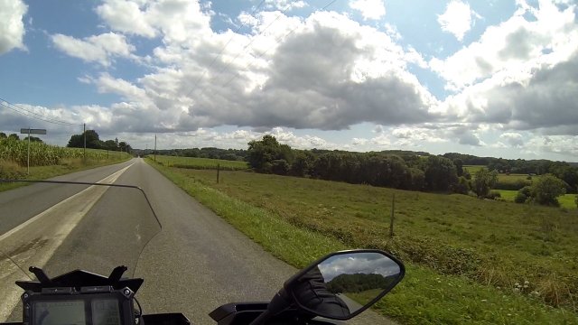 2019-08-18-retour de bretagne (27).Movie Instantané
