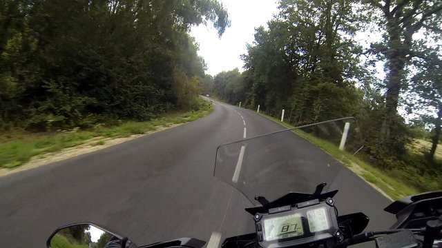 2019-08-18-retour de bretagne (28).Movie Instantané