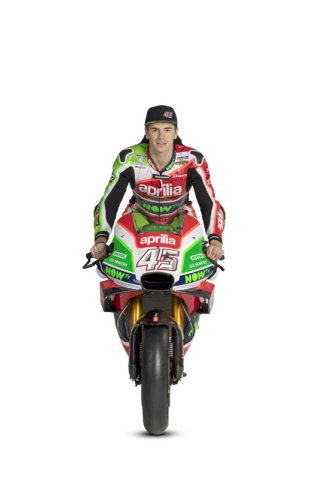 scott-redding-aprilia-rs-gp-2018-24-