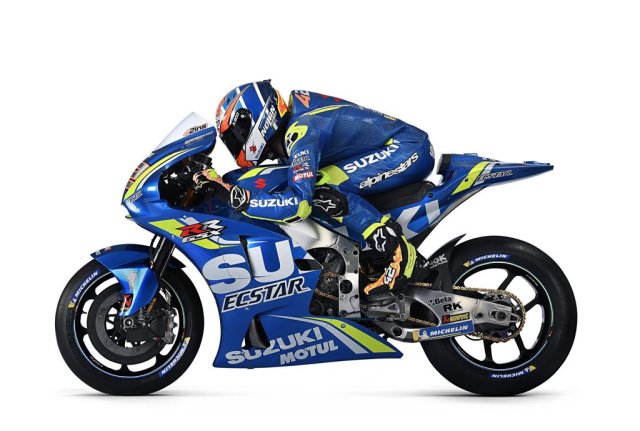 2018-team-suzuki-ecstar-andrea-iannone12