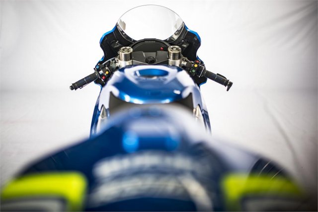 2018-team-suzuki-ecstar-gsxrr12