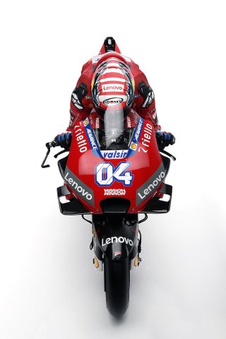 Andrea-Dovizioso-18 UC70030 Low