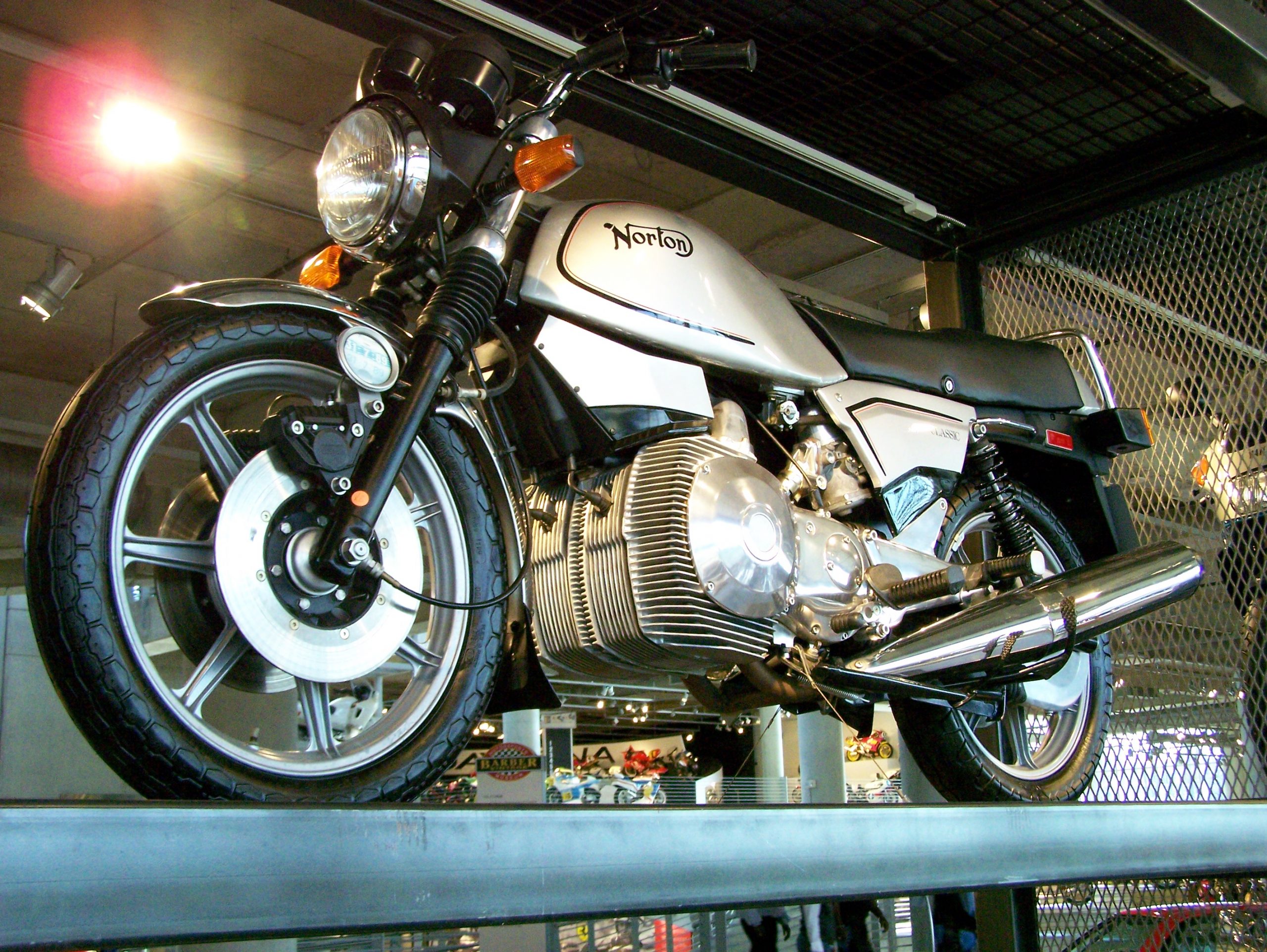 Norton et le moteur rotatif